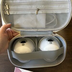 Momcozy White Accessories Set